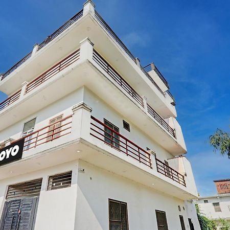 Oyo Flagship Shine Hotel Chinhat Exterior photo