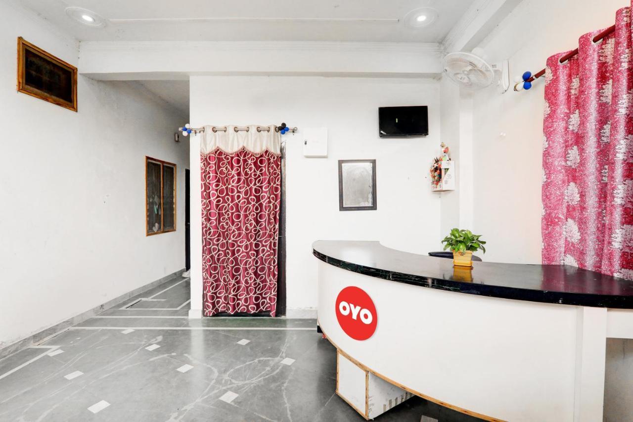 Oyo Flagship Shine Hotel Chinhat Exterior photo