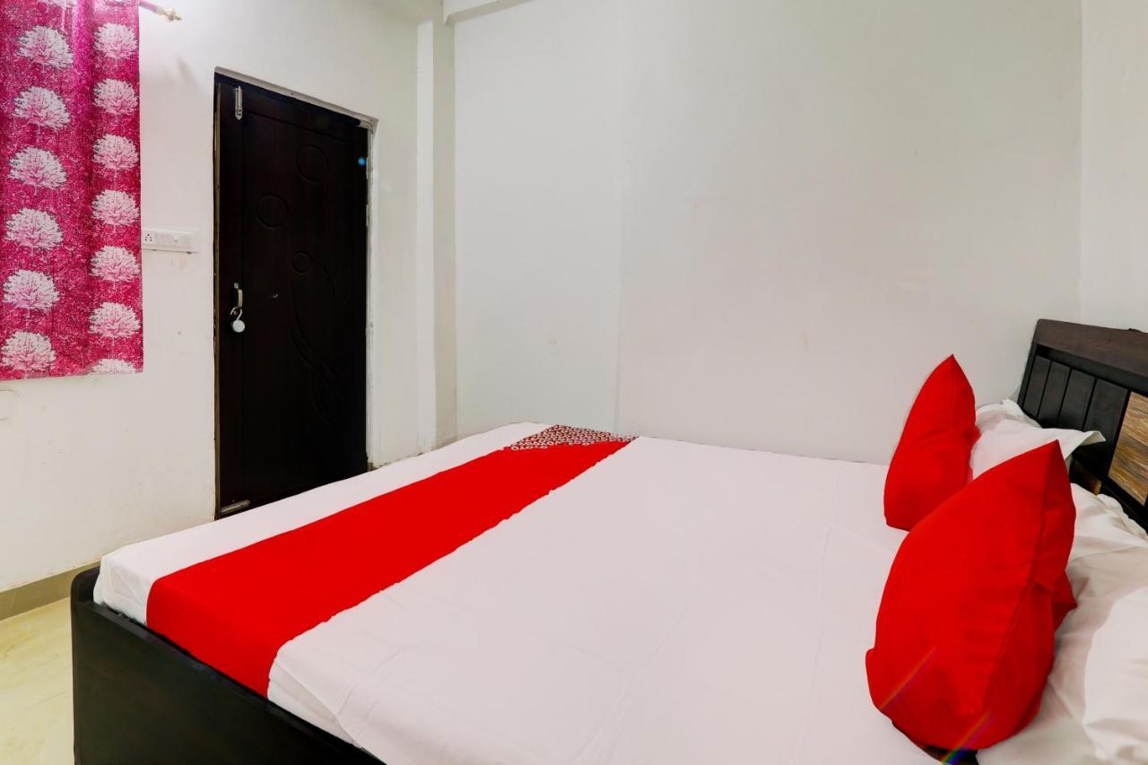 Oyo Flagship Shine Hotel Chinhat Exterior photo